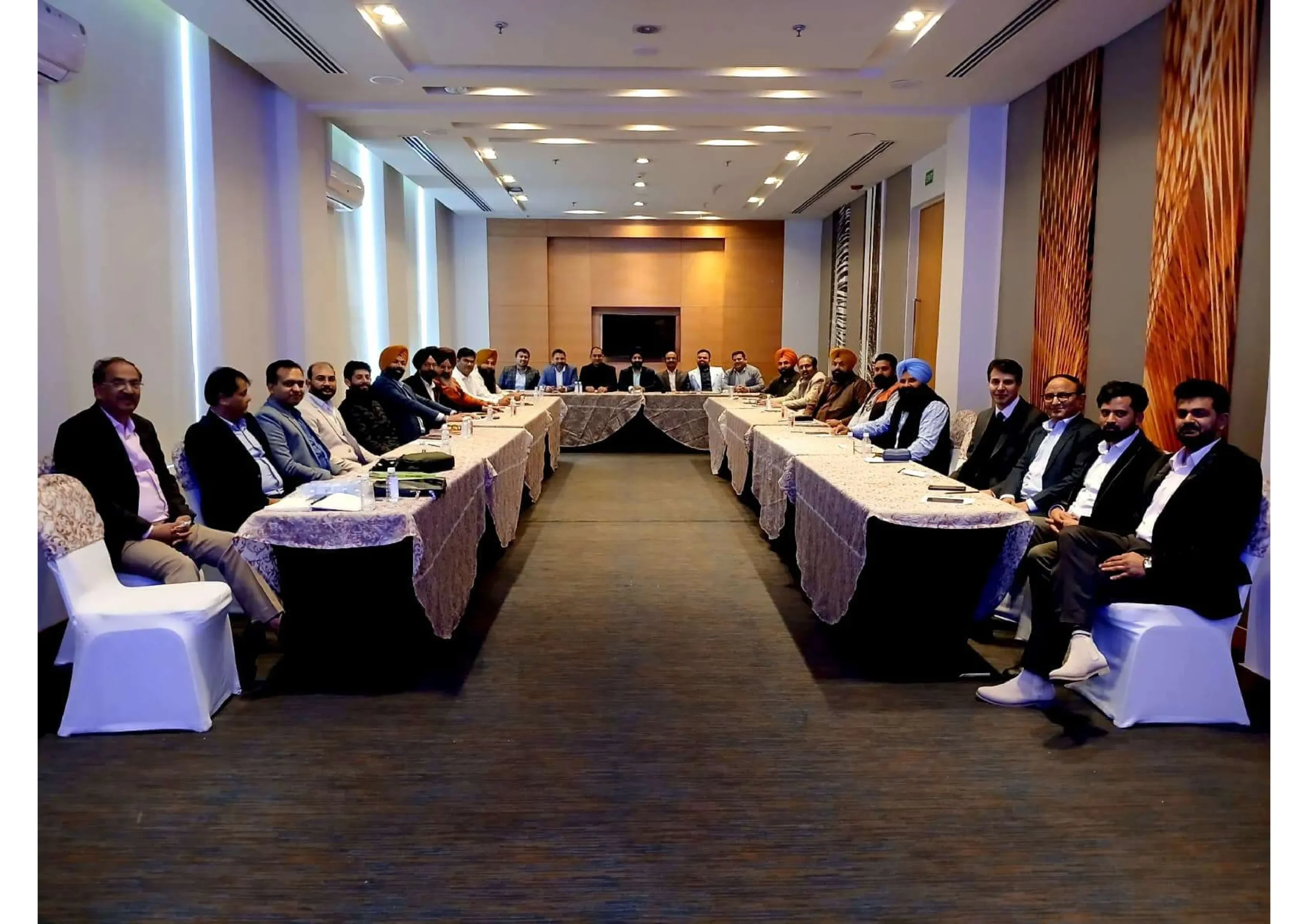 Meeting- Pics_compressed (1)-52